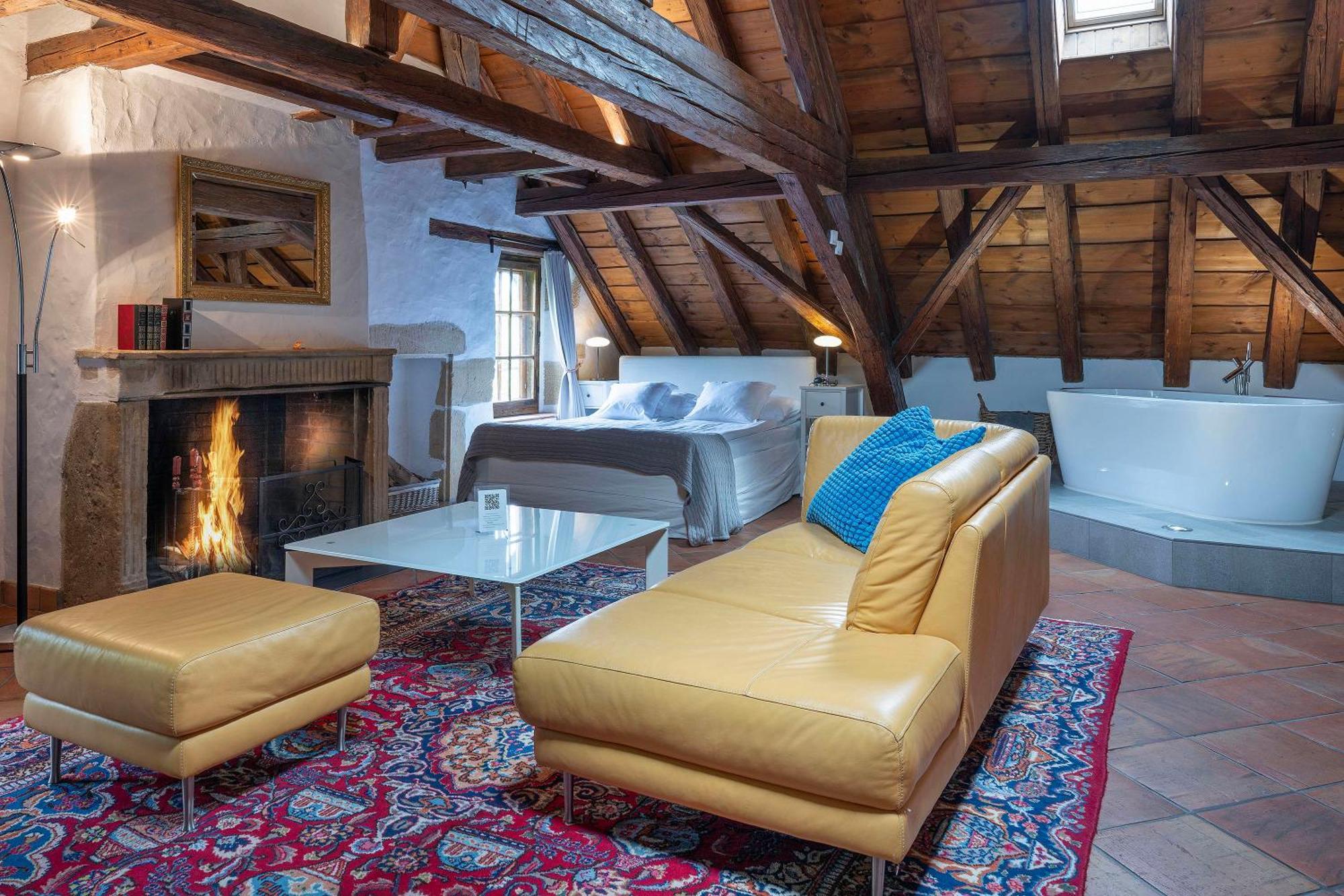 Hotel La Maison Du Prussien Neuchâtel Habitación foto